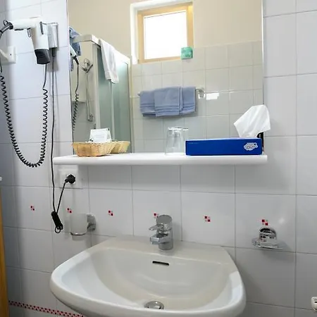 酒店 奥林匹亚酒店 西尔米奥奈