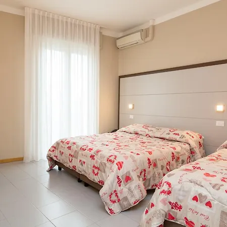 Olimpia Ξενοδοχείο Σιρμιόνε